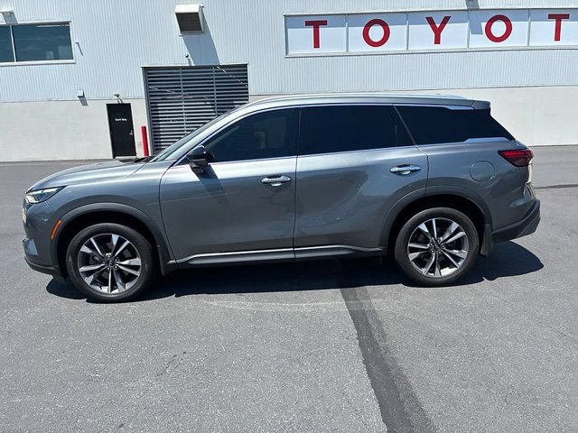 Used 2022 INFINITI QX60 Luxe w/ Cargo Package AWD/4WD image 16