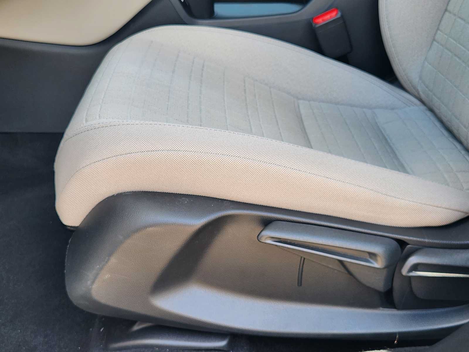 Certified 2024 Honda HR-V LX image 23