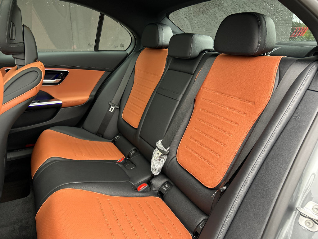 New 2026 Mercedes-Benz C 300 4MATIC Sedan image 24