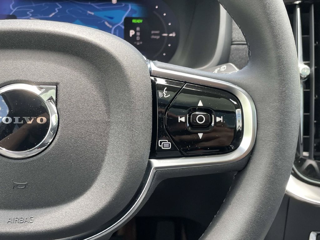 New 2026 Volvo XC90 B6 Ultra w/ Protection Package Premier AWD/4WD image 40