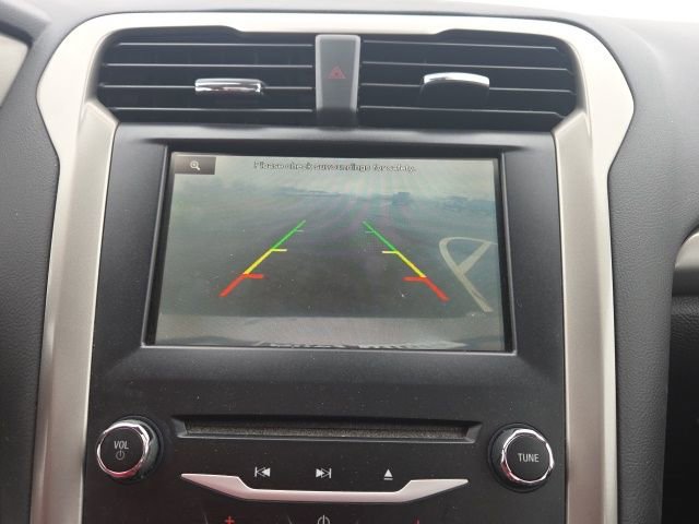 Used 2014 Ford Fusion SE w/ Equipment Group 202A image 28