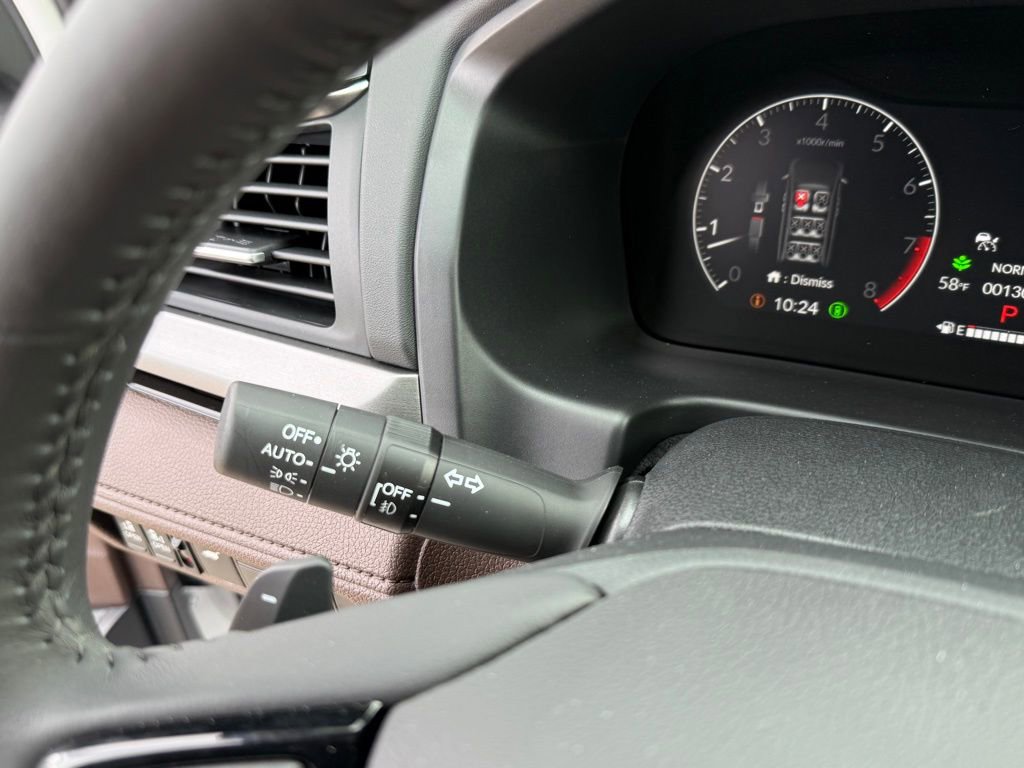 Certified 2026 Honda Odyssey Touring image 48