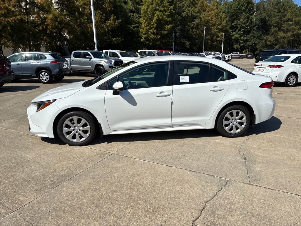 New 2026 Toyota Corolla LE image 2
