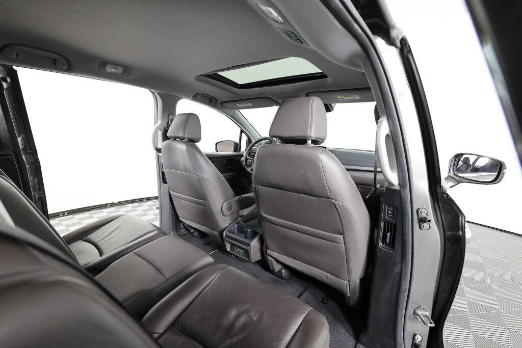 Used 2020 Honda Odyssey EX-L image 17