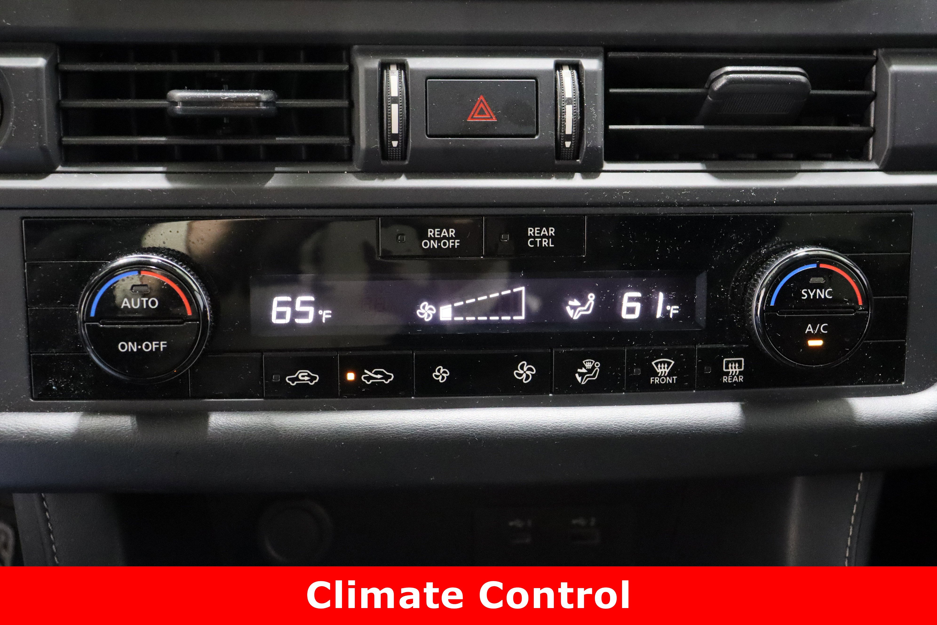 Used 2023 Nissan Pathfinder S image 19