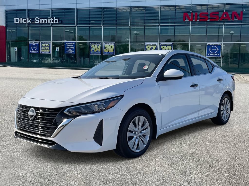 Used 2025 Nissan Sentra S image 3