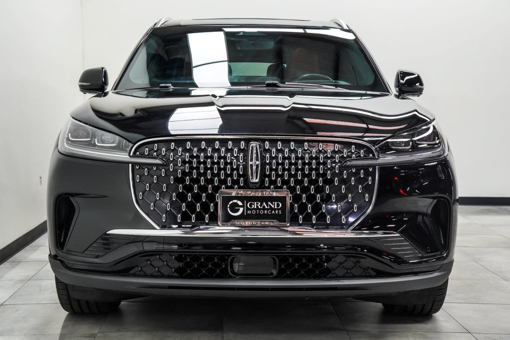Used 2025 Lincoln Aviator Reserve w/ Illumination Package AWD/4WD image 6