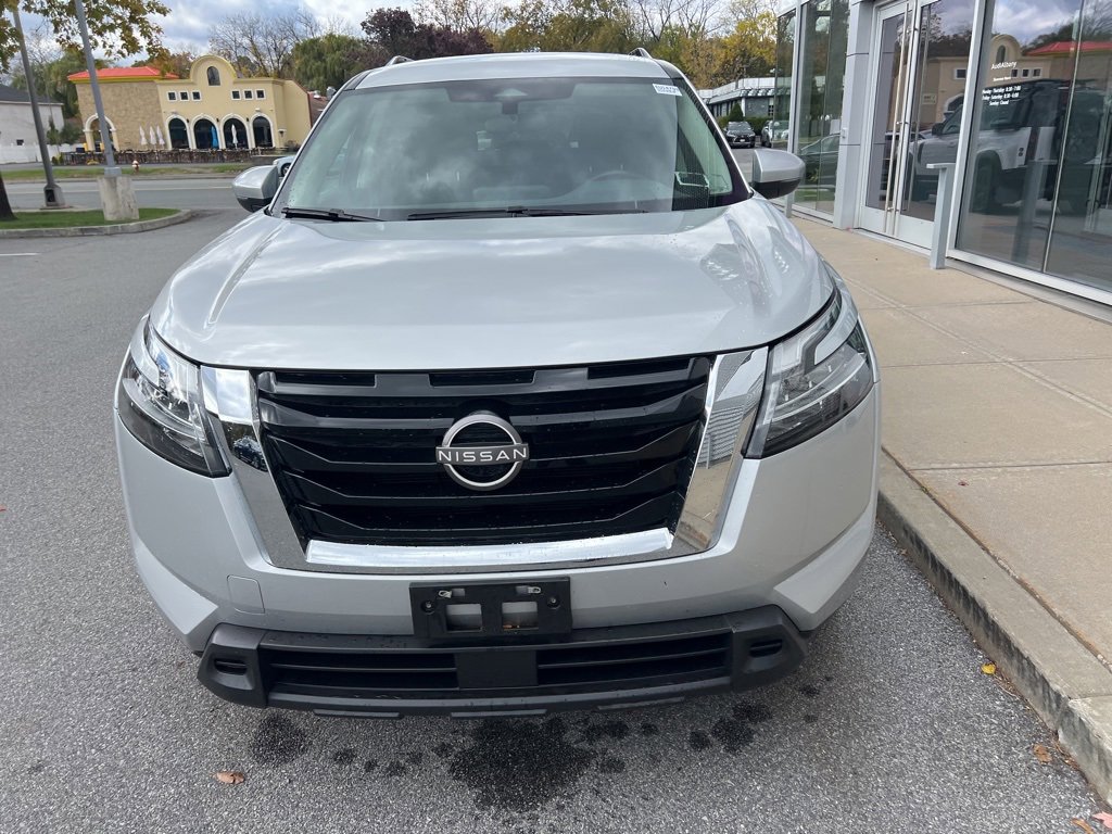 Used 2022 Nissan Pathfinder SV image 42