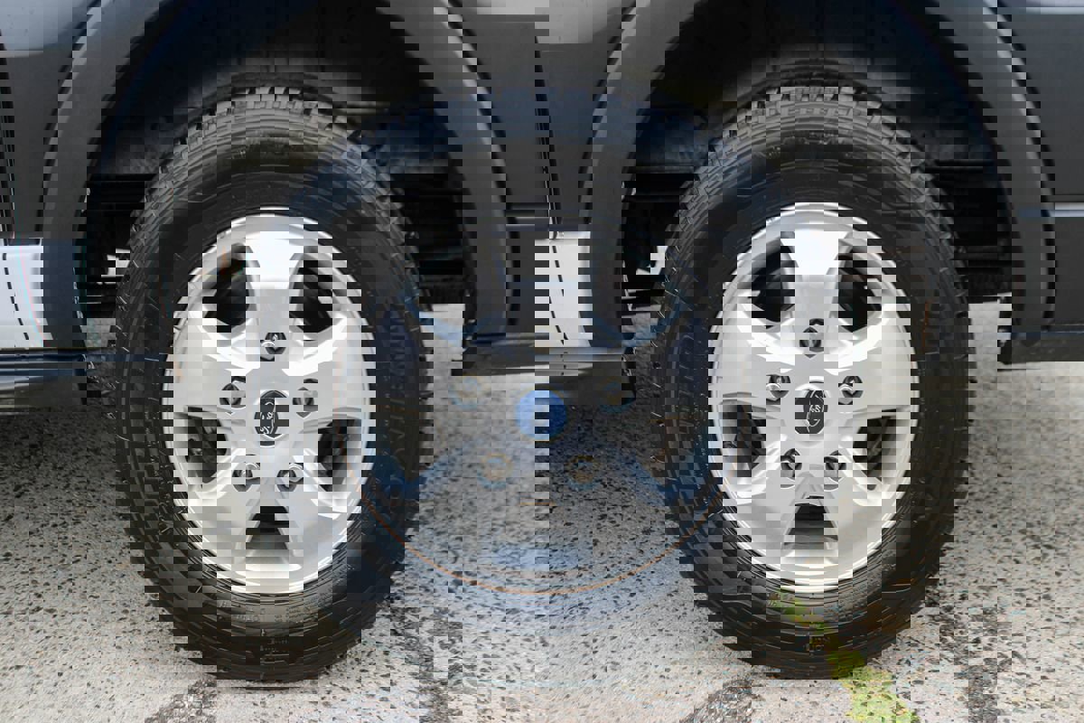 Used 2019 Ford Transit 150 XLT image 42