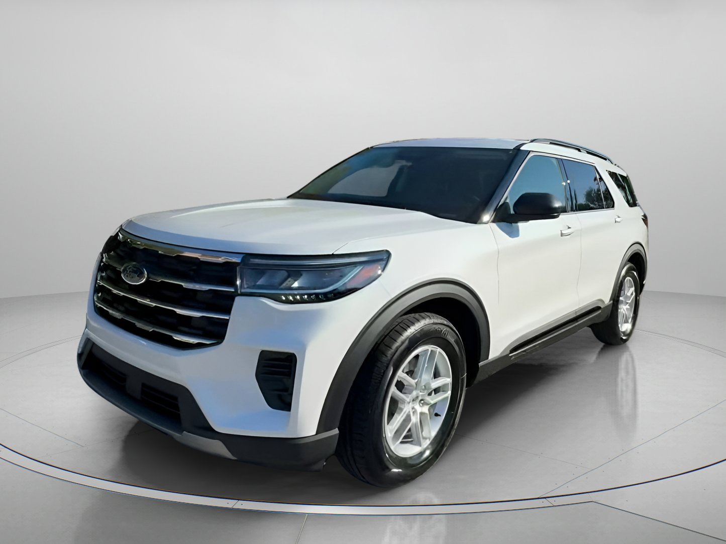 New 2026 Ford Explorer Active RWD image 12