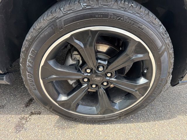 Used 2022 Ford Expedition Max Limited w/ Equipment Group 303A AWD/4WD image 13