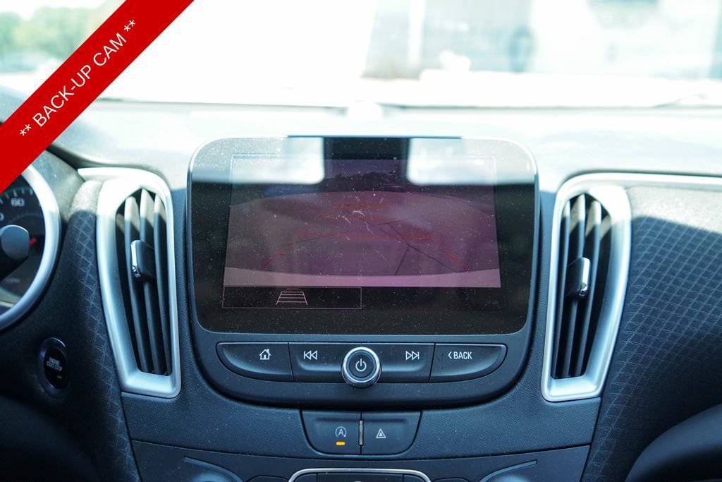 Used 2022 Chevrolet Malibu LS image 13