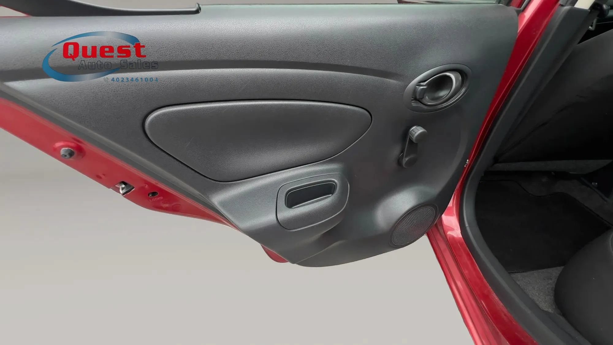 Used 2016 Nissan Versa S Plus FWD image 19