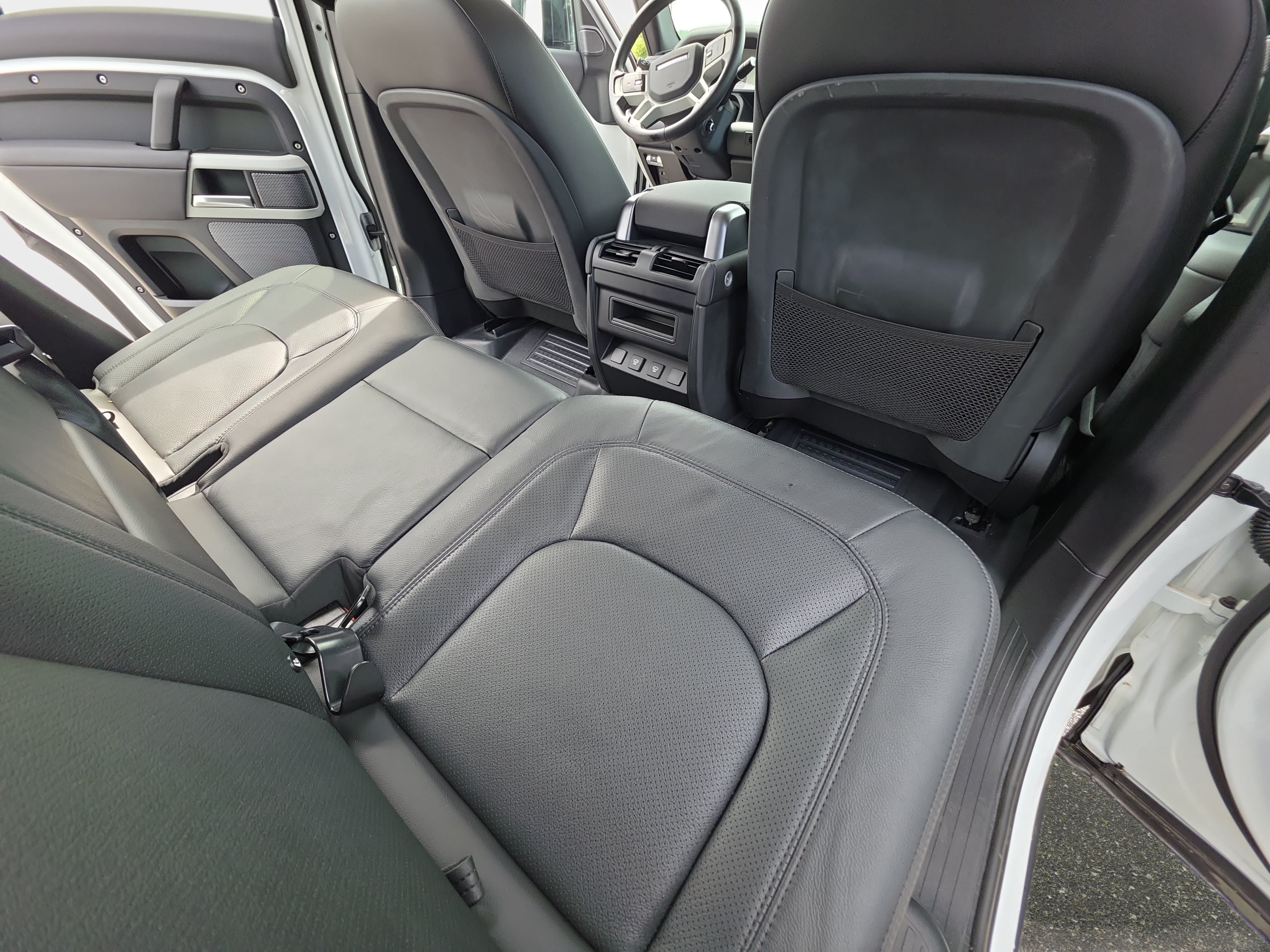 Used 2024 Land Rover Defender 110 S AWD/4WD image 11