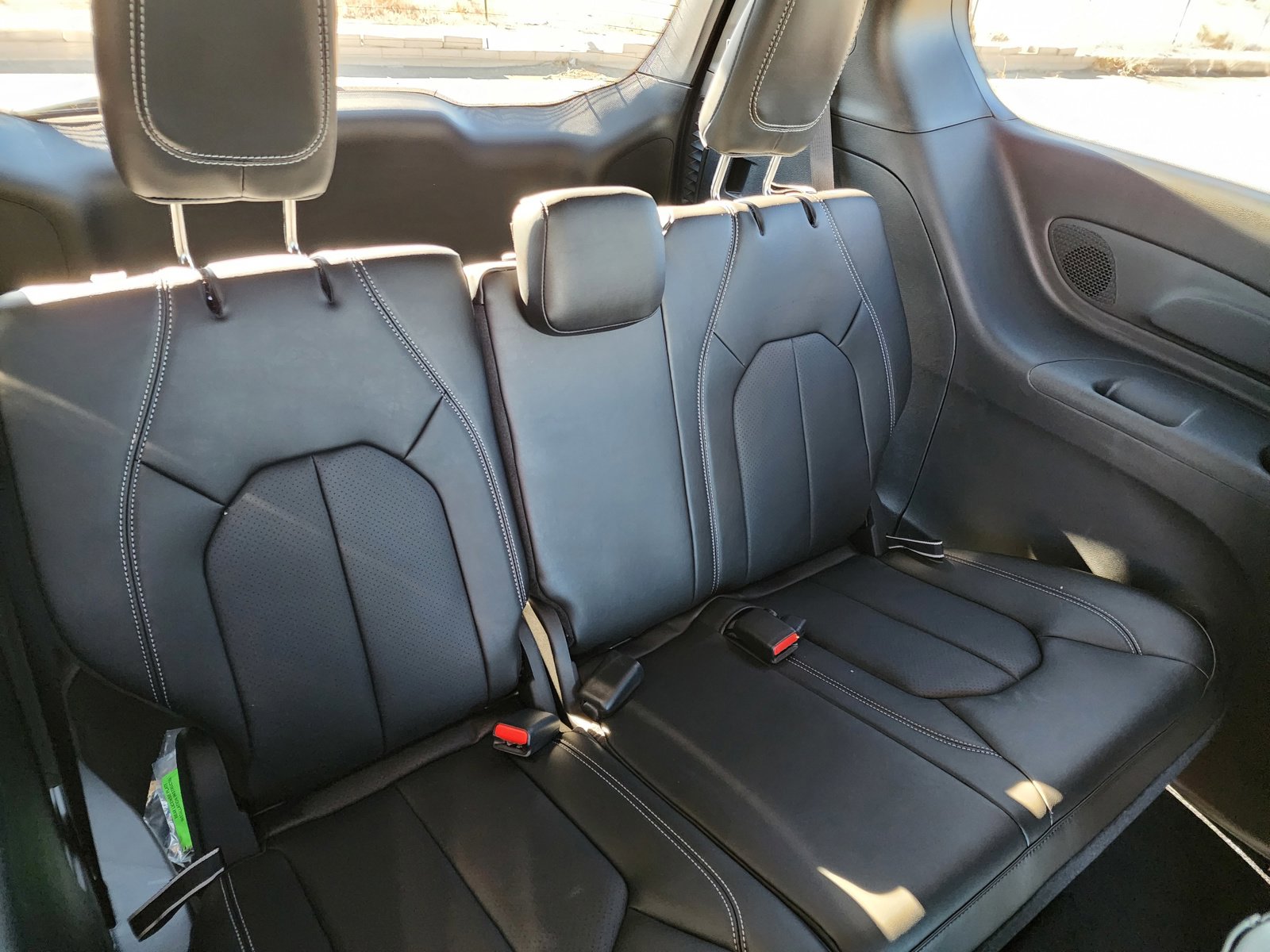 New 2026 Chrysler Pacifica Select FWD image 13