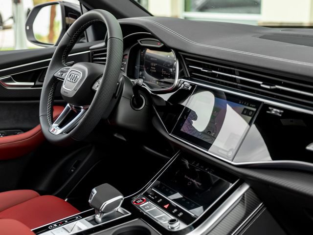 New 2026 Audi SQ8 Premium Plus AWD/4WD image 39