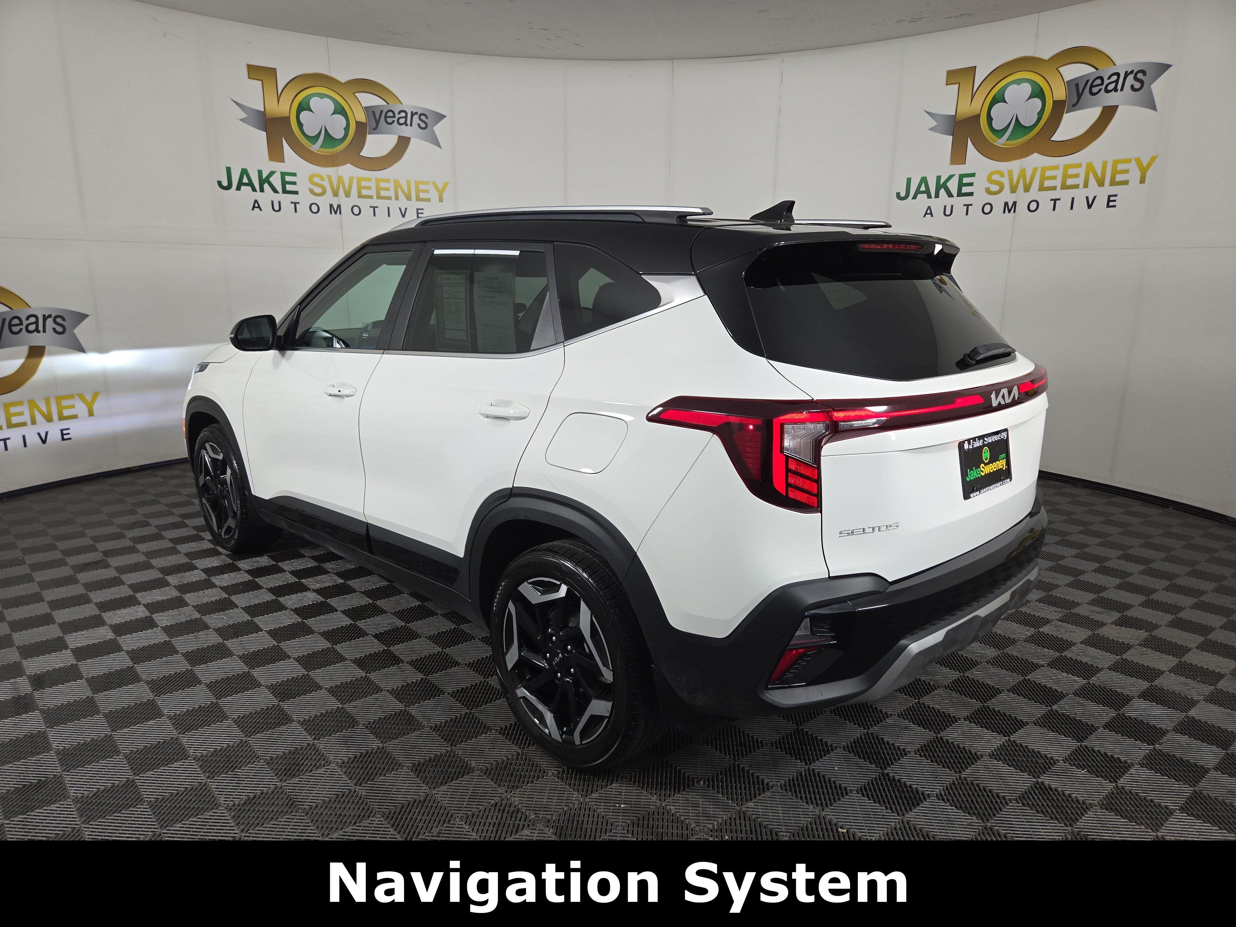 Used 2024 Kia Seltos SX AWD/4WD image 6
