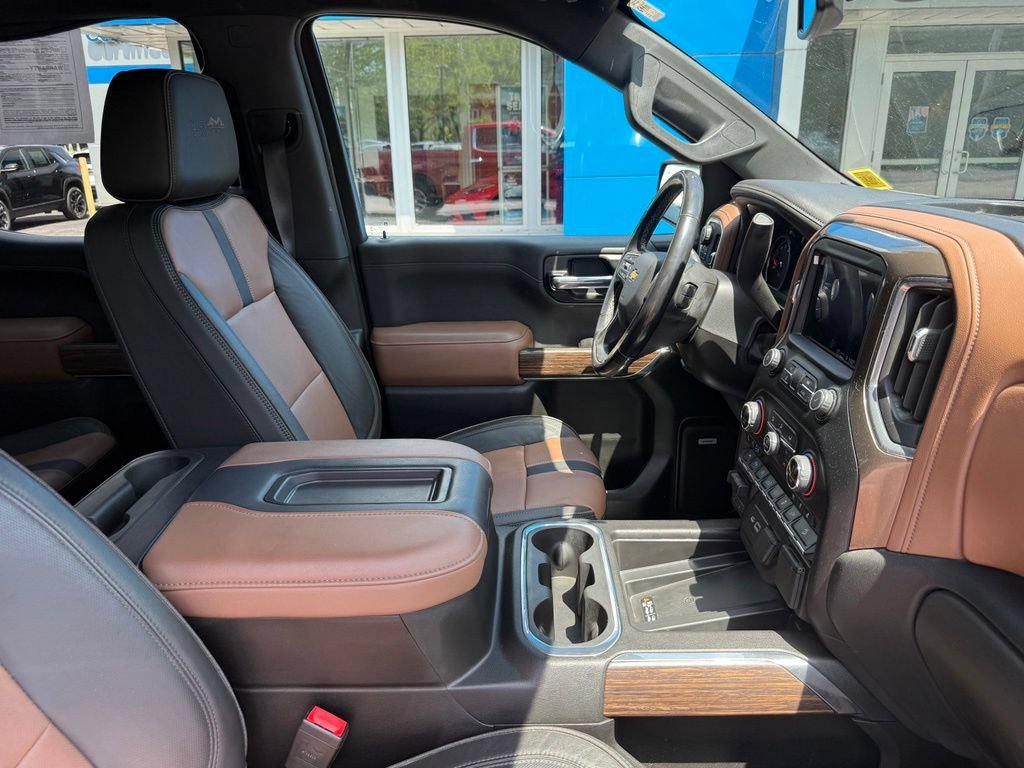 Used 2021 Chevrolet Silverado 1500 High Country w/ Safety Package II AWD/4WD image 46