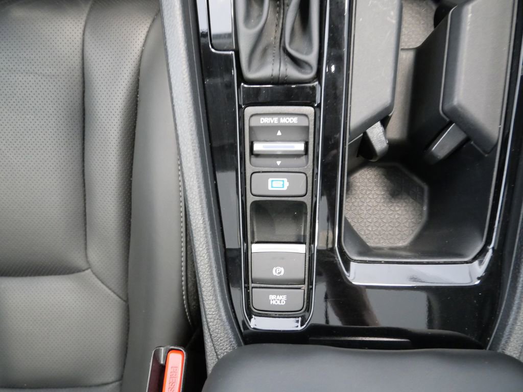 Used 2024 Honda Accord EX-L image 31