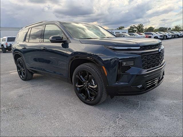 New 2027 Chevrolet Traverse RS w/ LPO, Floor Liner Package FWD image 2