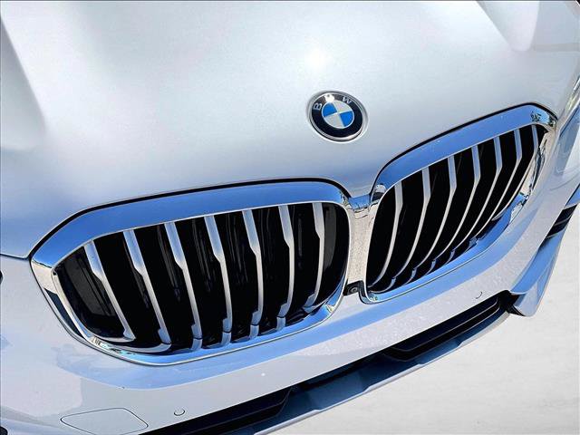 Used 2022 BMW X5 sDrive40i w/ Executive Package RWD image 27