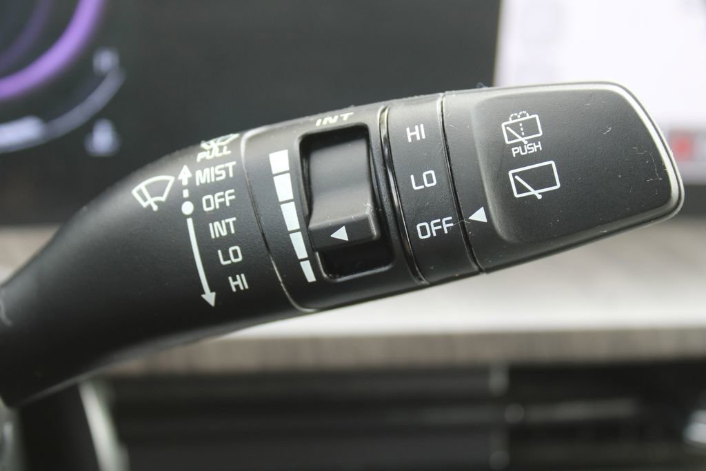 Certified 2024 Kia Telluride EX w/ EX Captain's Chair Package image 36