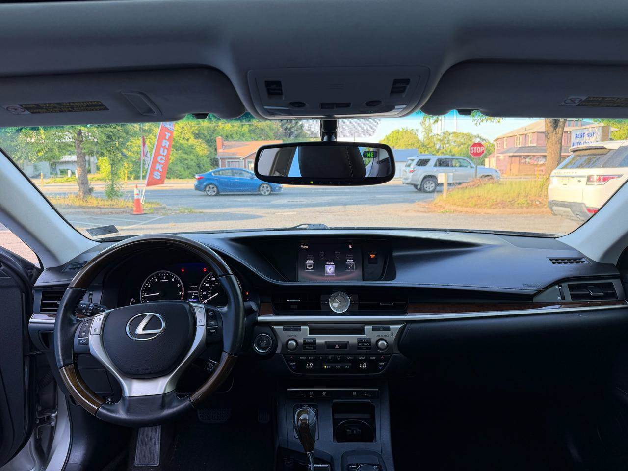 Used 2015 Lexus ES 350 w/ Premium Package FWD image 21