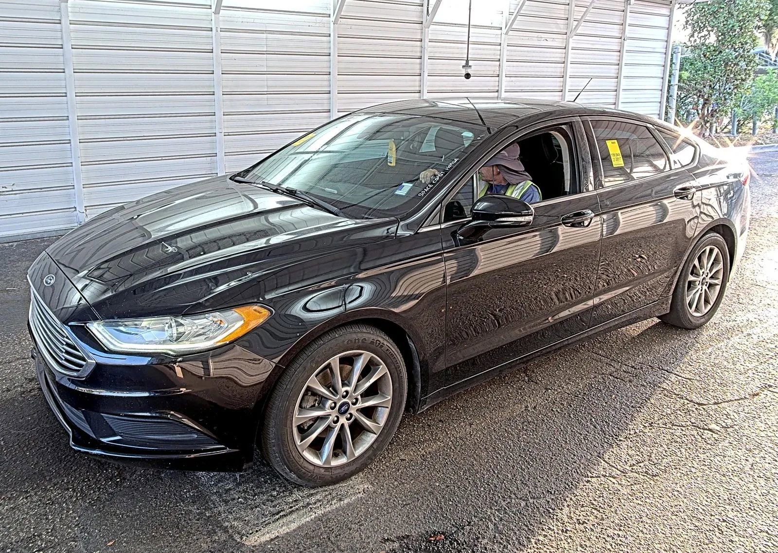 Used 2017 Ford Fusion SE