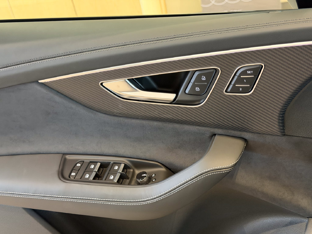 New 2026 Audi SQ7 Prestige AWD/4WD image 28