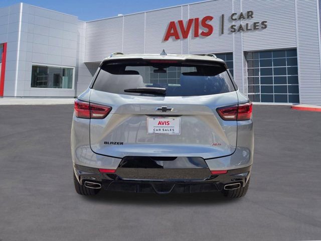 Used 2025 Chevrolet Blazer RS image 9
