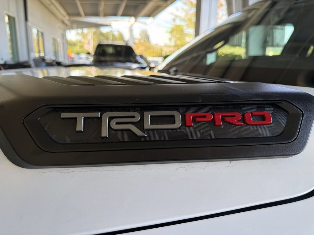 Used 2025 Toyota Tundra TRD Pro AWD/4WD image 33