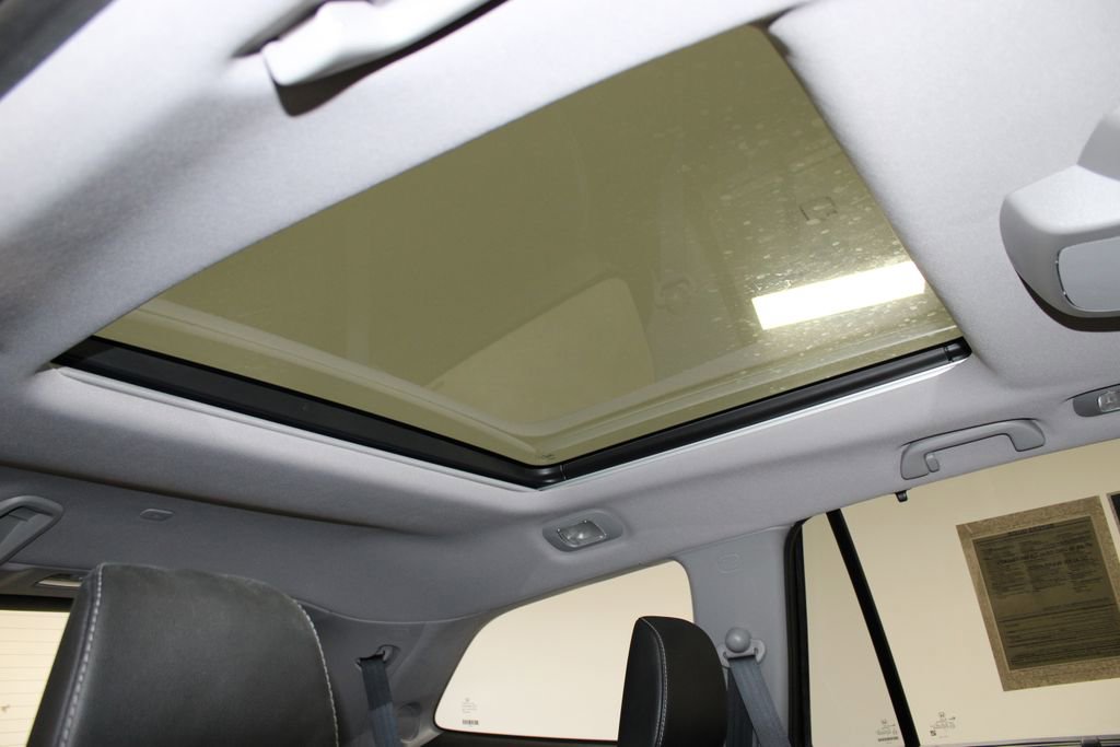 Used 2019 Honda Pilot Elite image 38