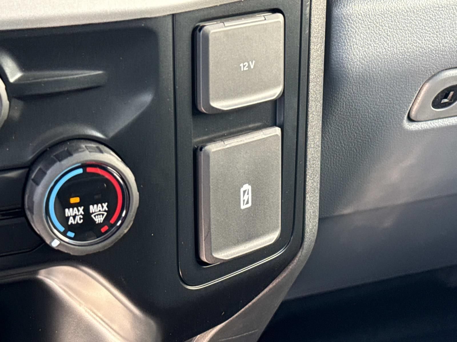 New 2026 Ford F250 XL AWD/4WD image 17