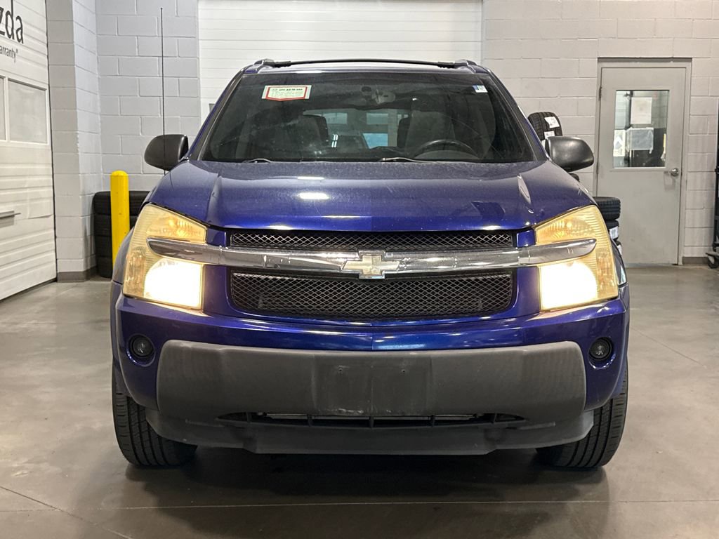 Used 2005 Chevrolet Equinox LT AWD/4WD image 2