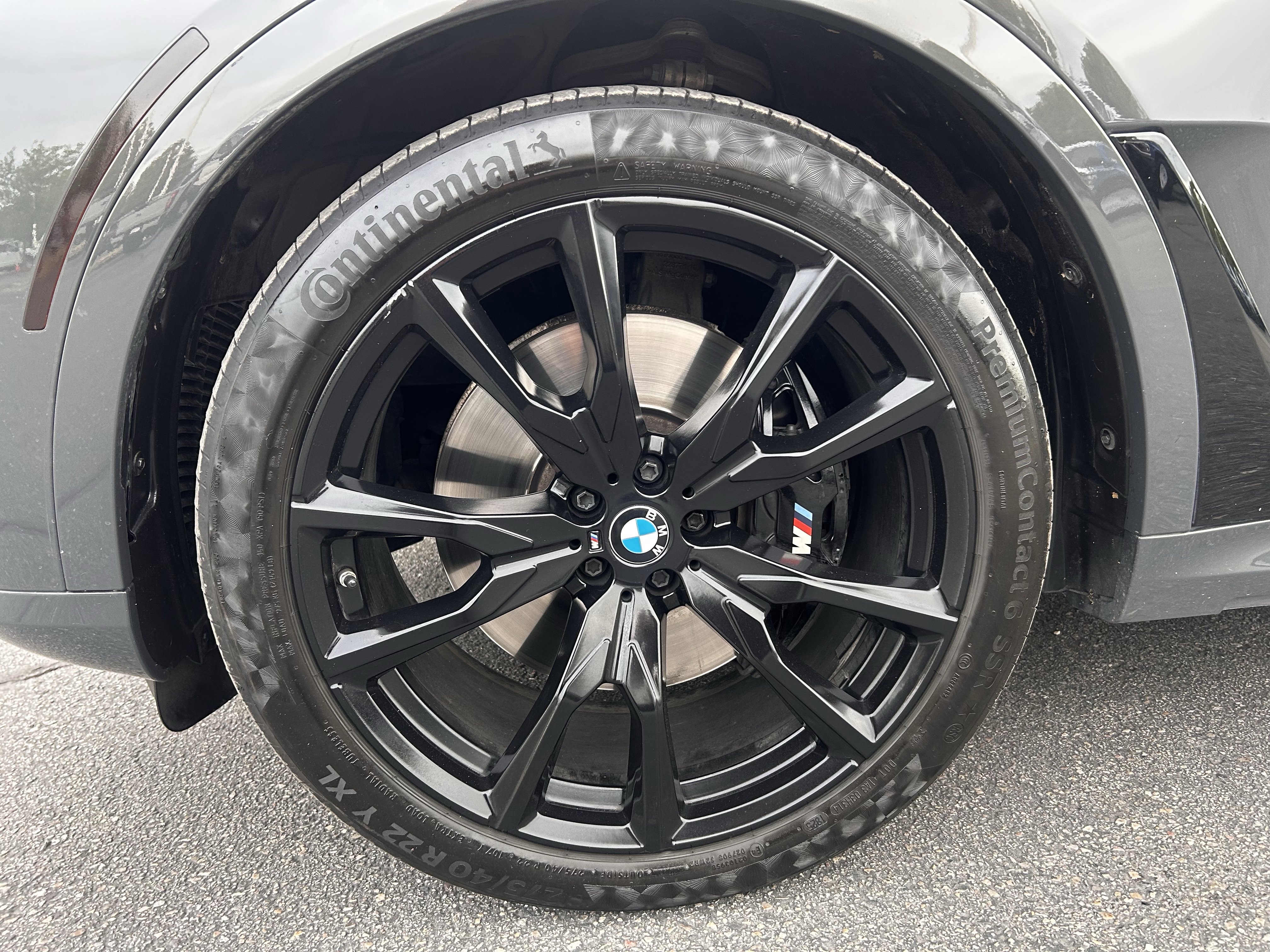 Used 2023 BMW X7 M60i w/ Executive Package image 12