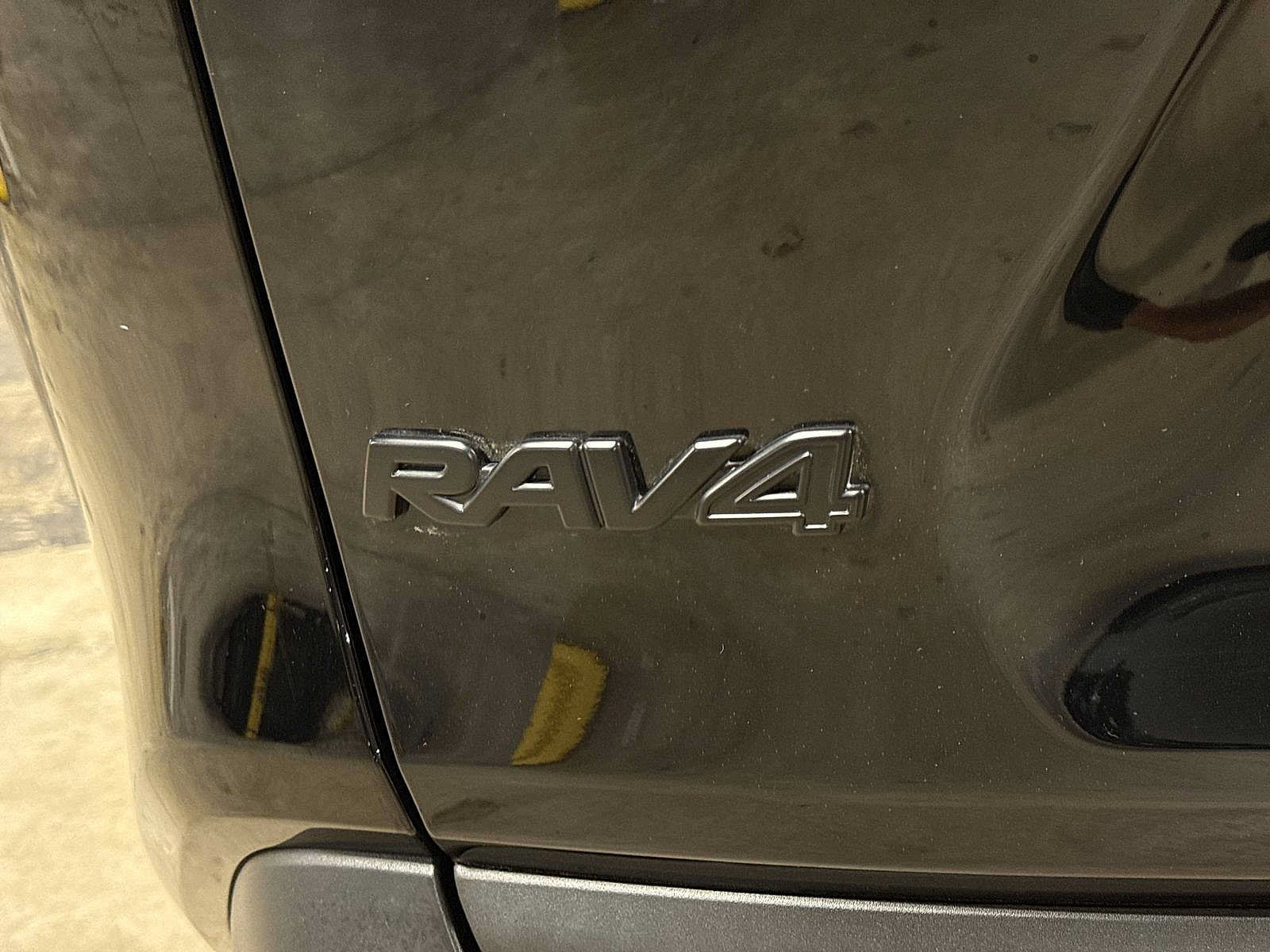 Used 2024 Toyota RAV4 XLE w/ Convenience Package AWD/4WD image 26