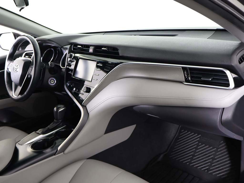 Used 2018 Toyota Camry SE image 24