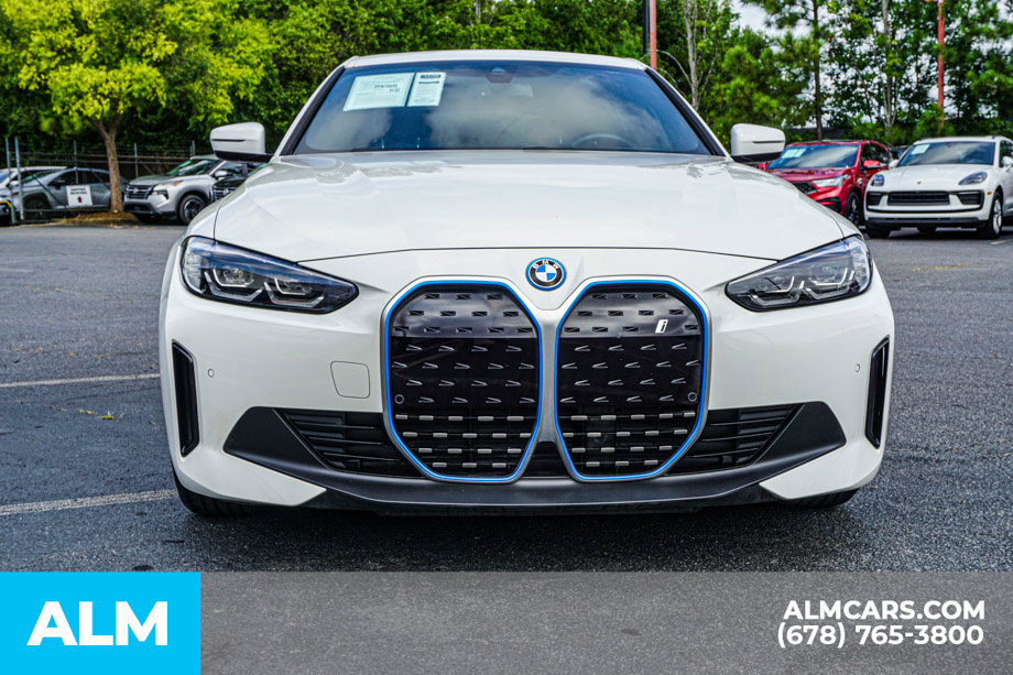 Used 2023 BMW i4 eDrive40 RWD image 9
