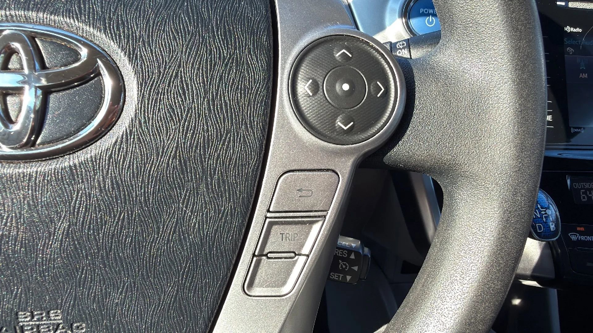 Used 2017 Toyota Prius V Three w/ Carpet Mat Package FWD image 11
