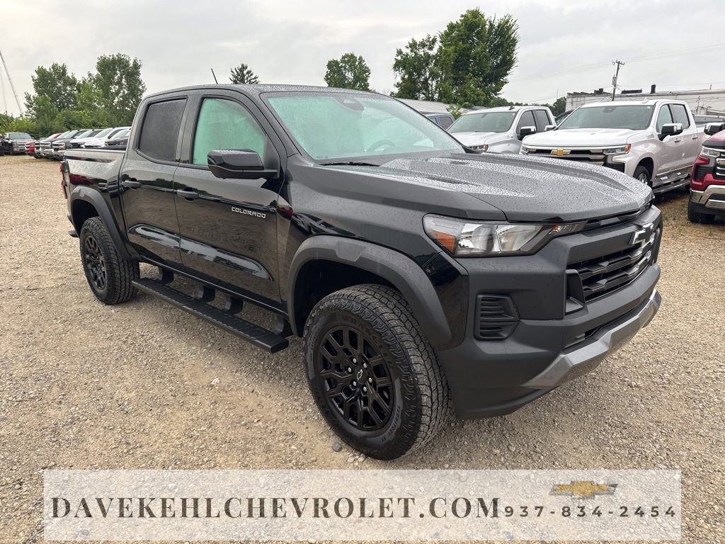 Used 2024 Chevrolet Colorado Trail Boss w/ Technology Package image 8
