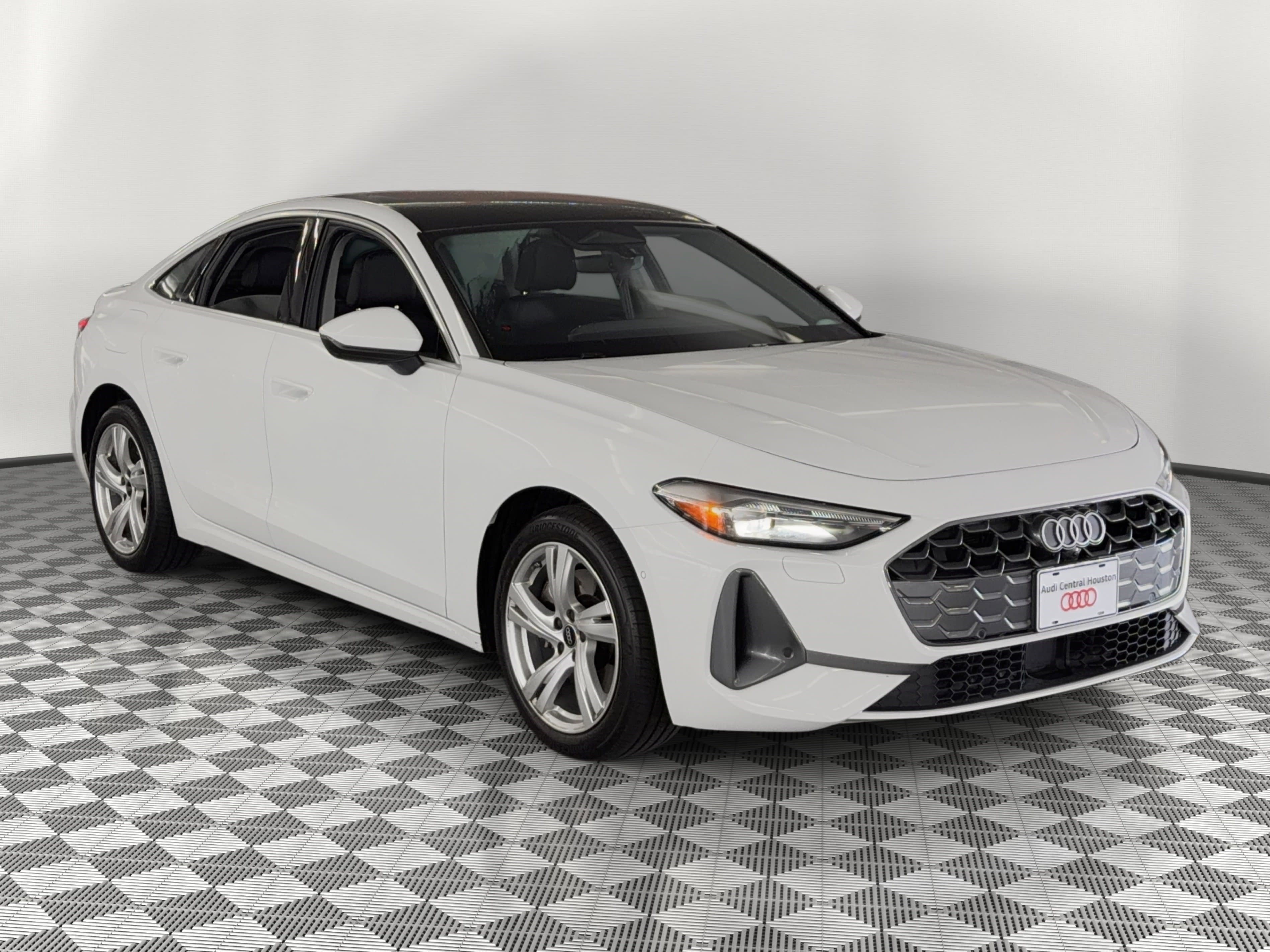 Certified 2025 Audi A5 2.0T Premium w/ Convenience Package image 7