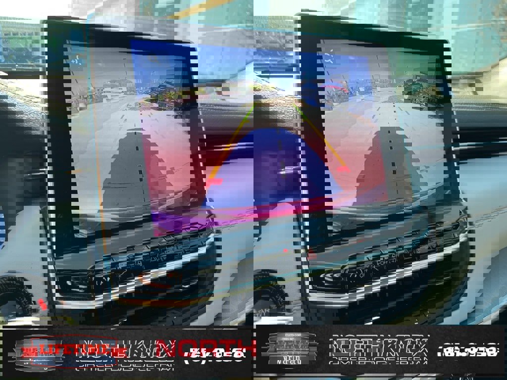 Used 2025 Jeep Compass Limited image 10