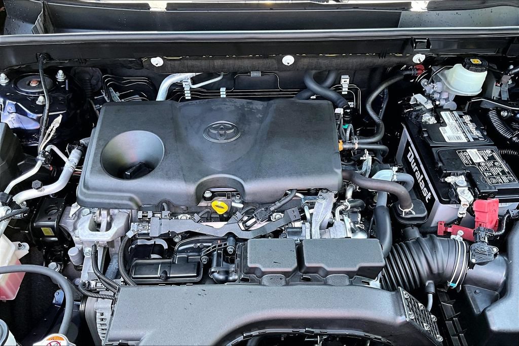 Used 2020 Toyota RAV4 XLE Premium AWD/4WD image 24
