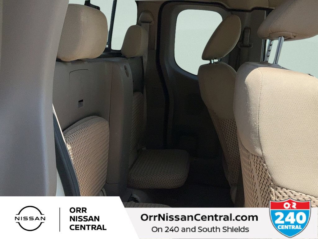 Used 2017 Nissan Frontier SV RWD image 12