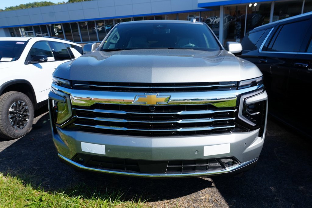 New 2025 Chevrolet Tahoe LT w/ Comfort Package image 2