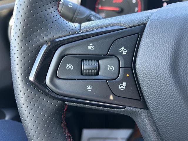 Certified 2024 Chevrolet Trax RS w/ Driver Confidence Package image 25