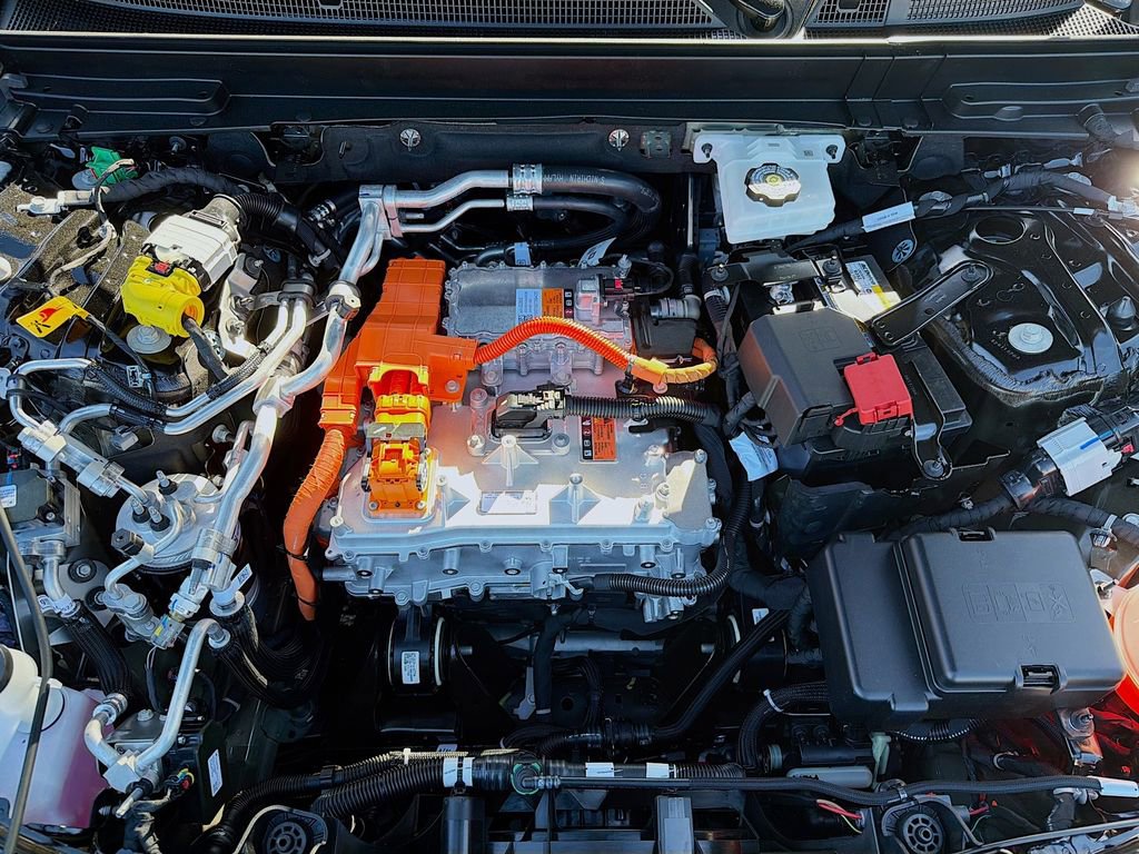 New 2026 Cadillac Lyriq Luxury image 31