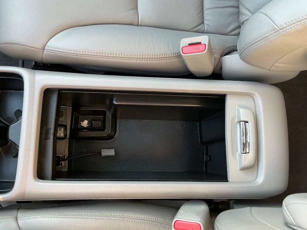 Used 2013 Honda CR-V EX-L image 18