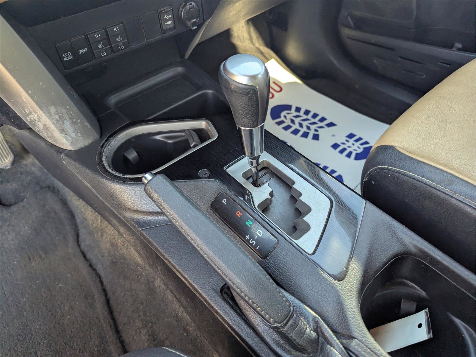 Used 2017 Toyota RAV4 Limited image 21