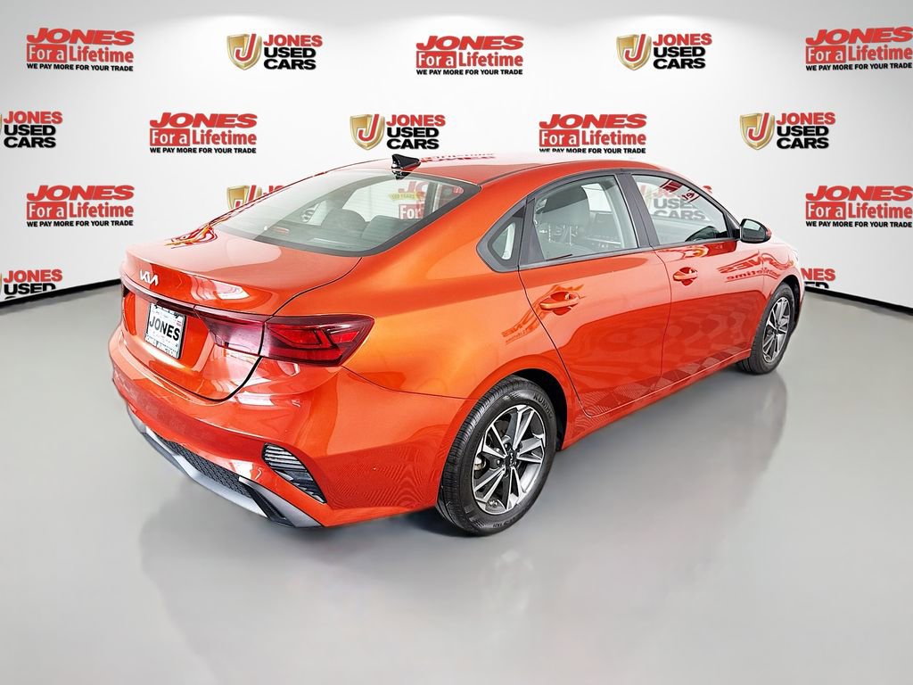Used 2023 Kia Forte LXS FWD image 15